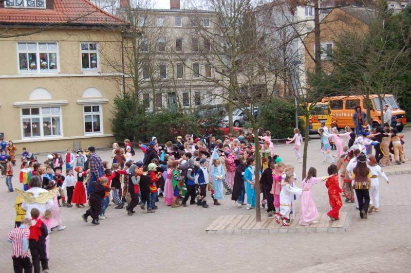 <i><b>Fasching am Reeseberg-021</b></i>